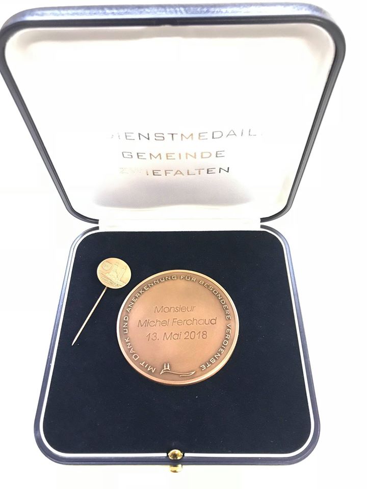 Verdienstmedaille der Gemeinde Zwiefalten – Bild 2